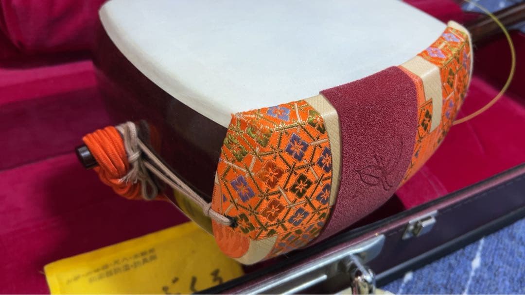 あ*ん様 三味線本体と付属品セット