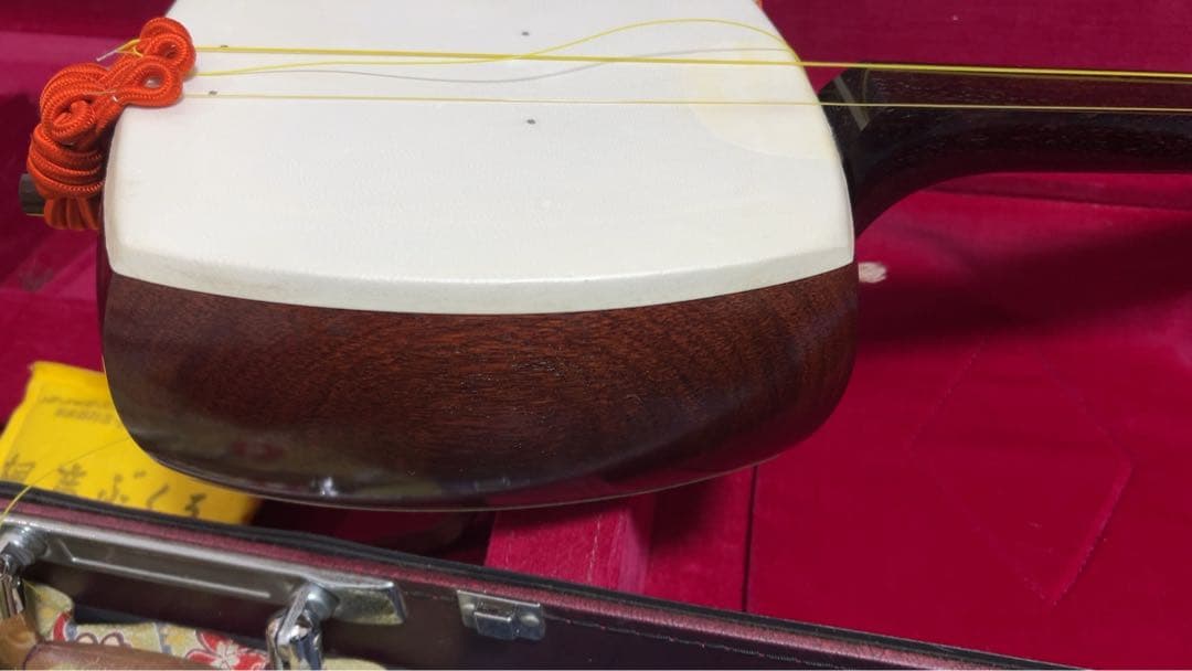 あ*ん様 三味線本体と付属品セット