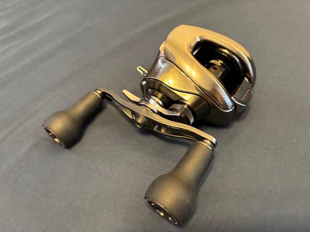 早い者勝ち！25アンタレス 101HG 左ハンドル バリアルハンドル(ガンメタ)