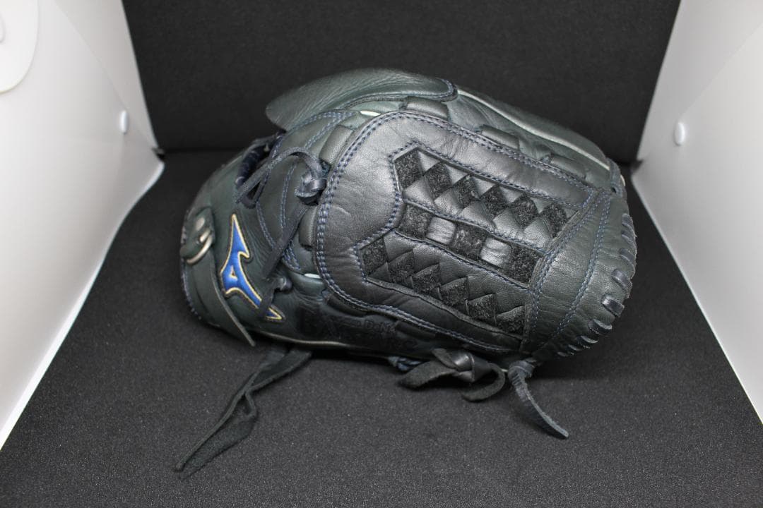 【限定品】今永選手モデル　軟式グローブ　横浜DeNAベイスターズ 球団発売グラブ