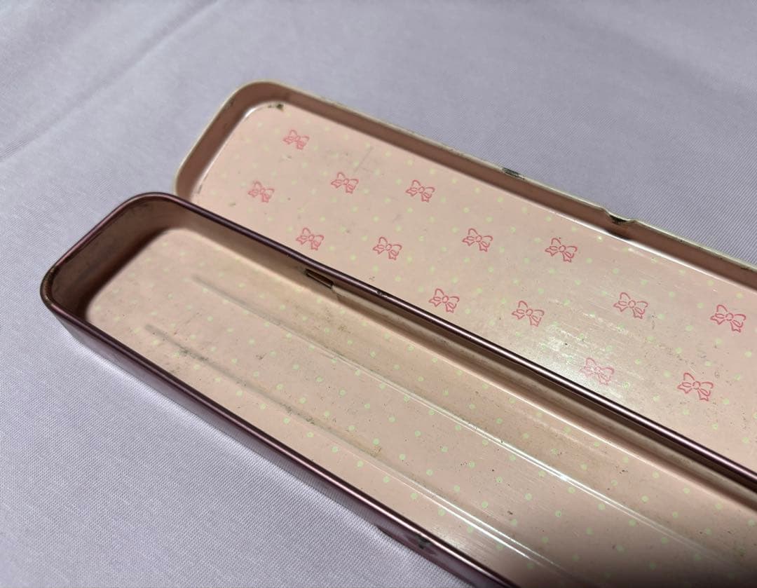 昭和レトロカンペン　フレッシュパンチ　サンリオ　昭和レトロ筆箱　レア