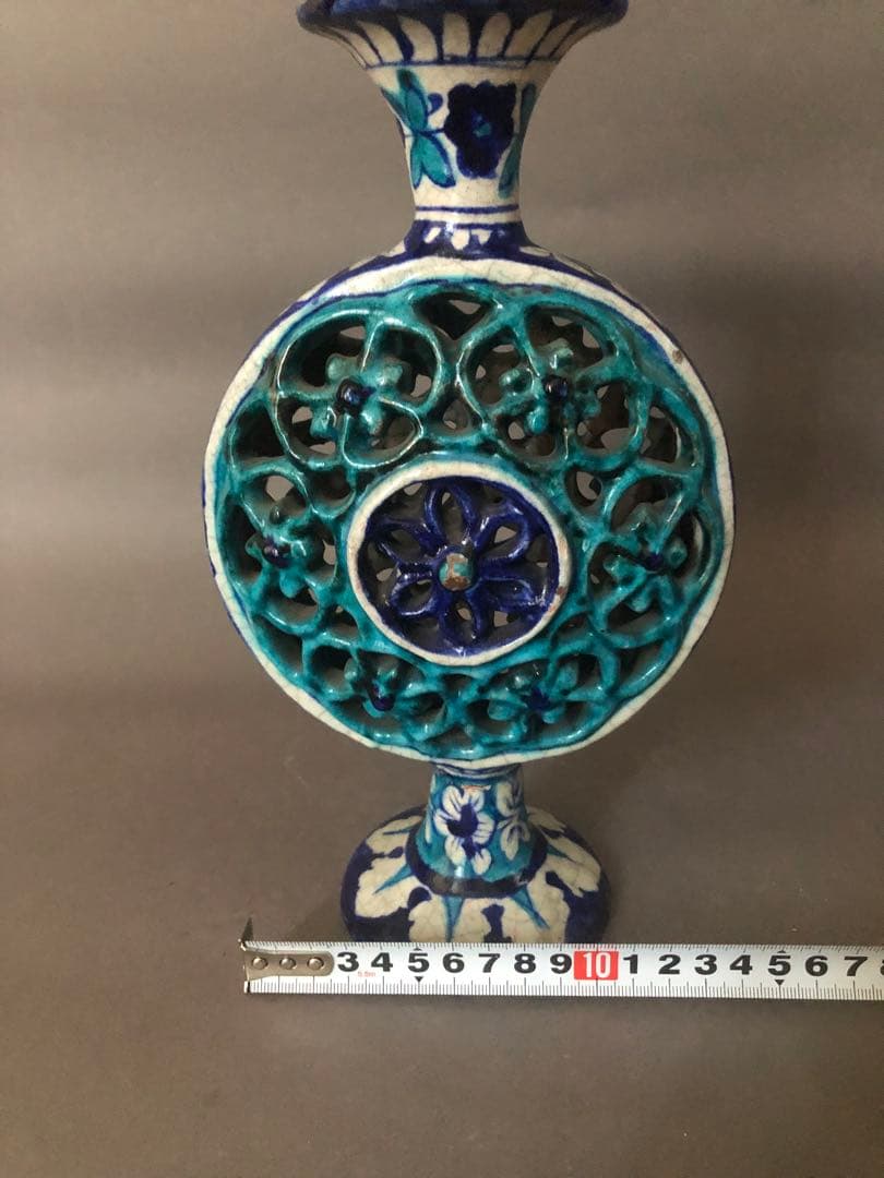 ペルシャ陶器 骨董　古美術　青瓷窯　陶器の置物　アンティーク イスラム陶器