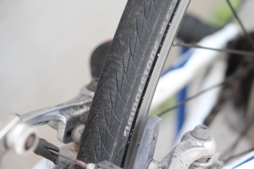 引き取り限定♪プレシジョン♪お手軽クロスバイク♪新生活の通勤通学やレジャーに♪