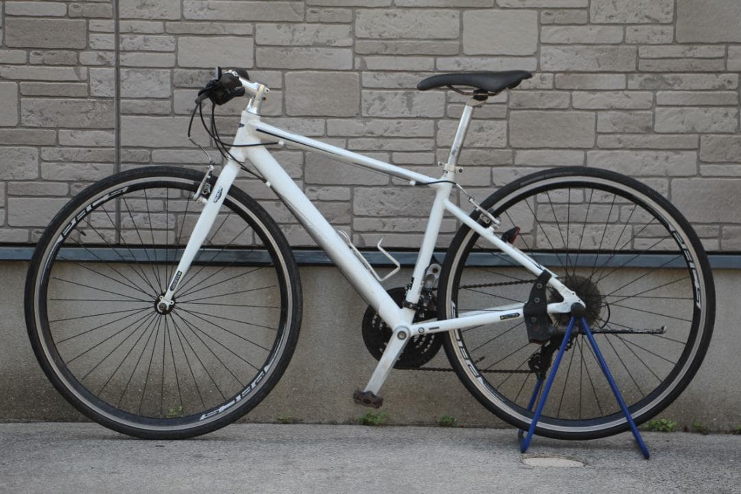 引き取り限定♪プレシジョン♪お手軽クロスバイク♪新生活の通勤通学やレジャーに♪