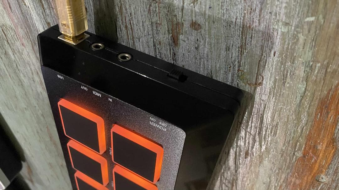 ■ 11月のセール - AKAI MPX8 サンプラー