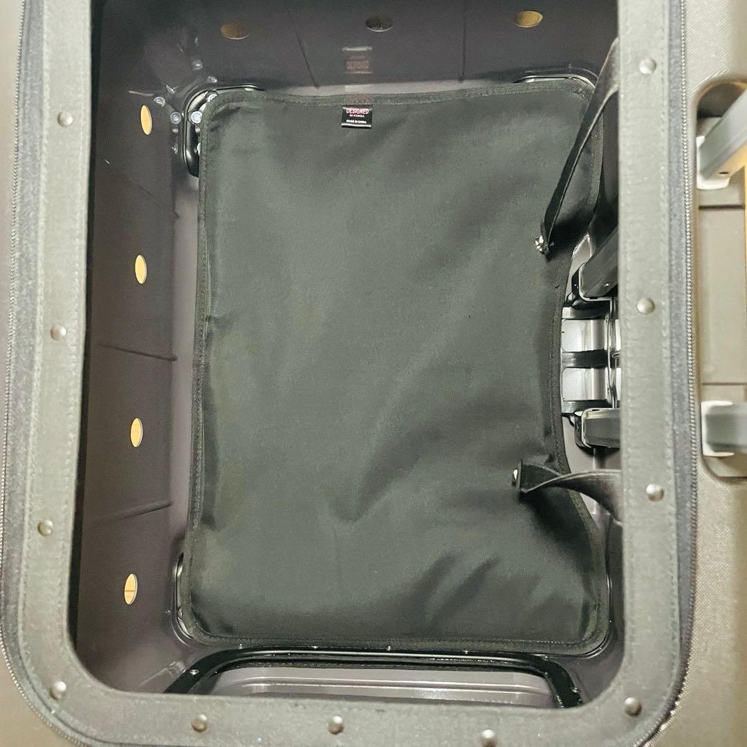 新品・未使用retooペット キャリー バッグ かばん 15kg小型犬 中型犬