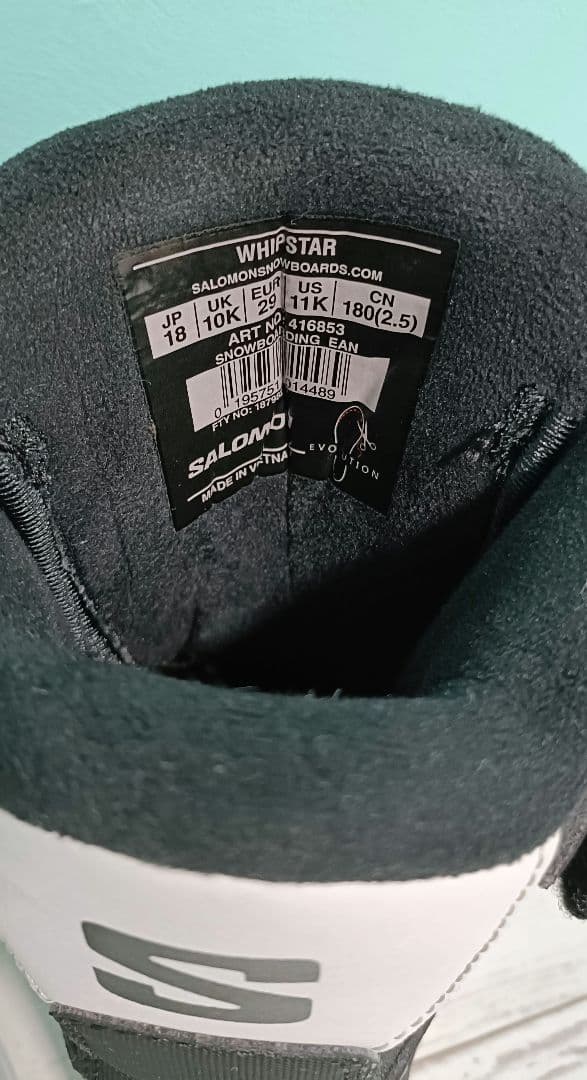 【SALOMON】子ども用スノーボードブーツ JP 18