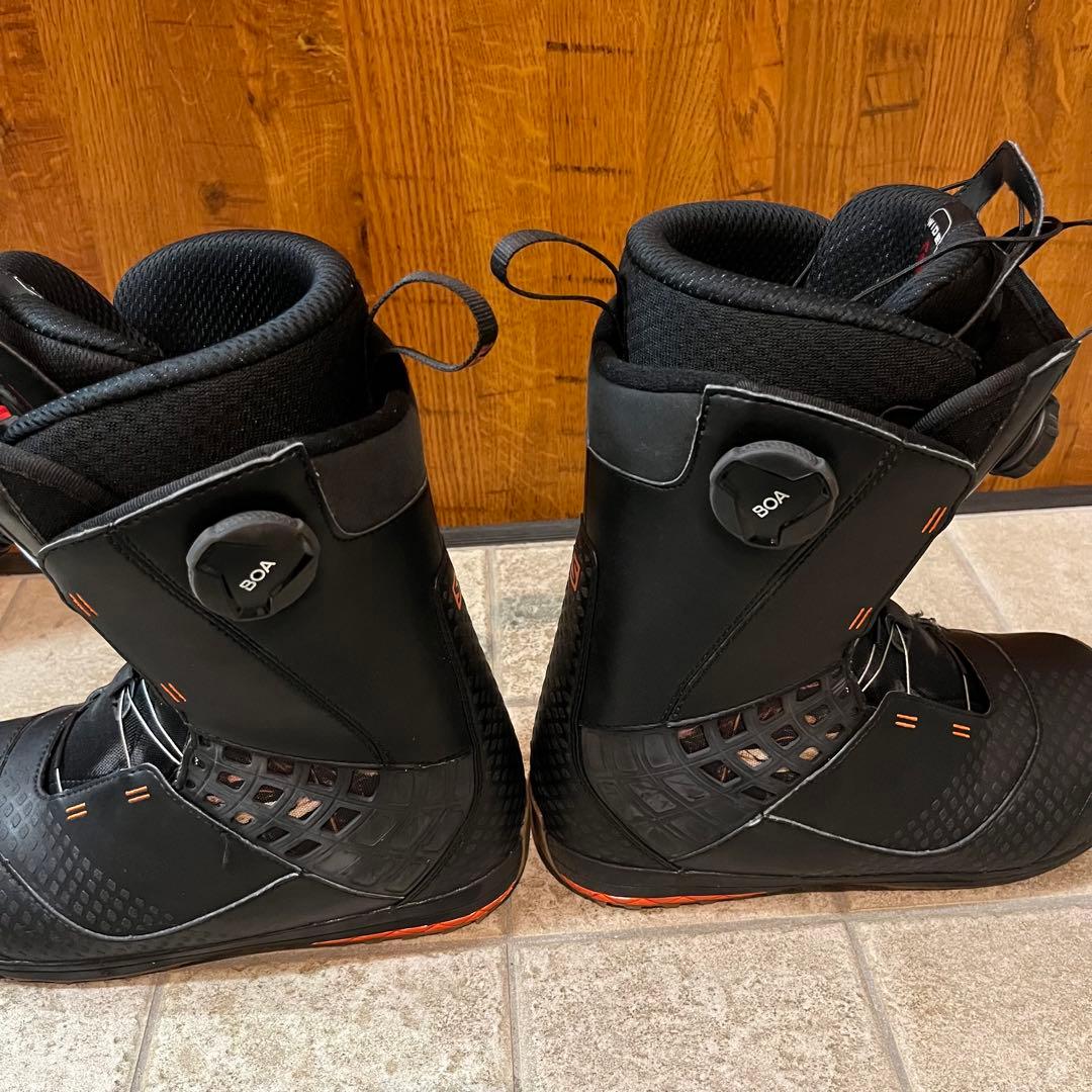 サロモンDIALOGUE FOCUS BOA WIDE スノーボードブーツ