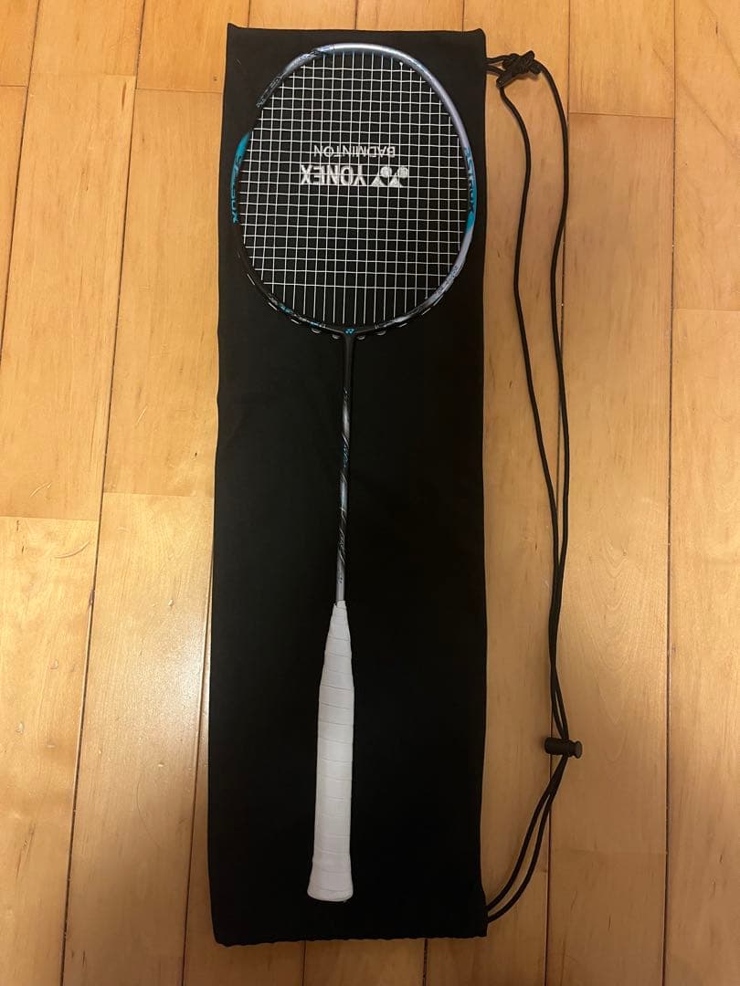 YONEX バドミントンラケットアストロックス88Dpro