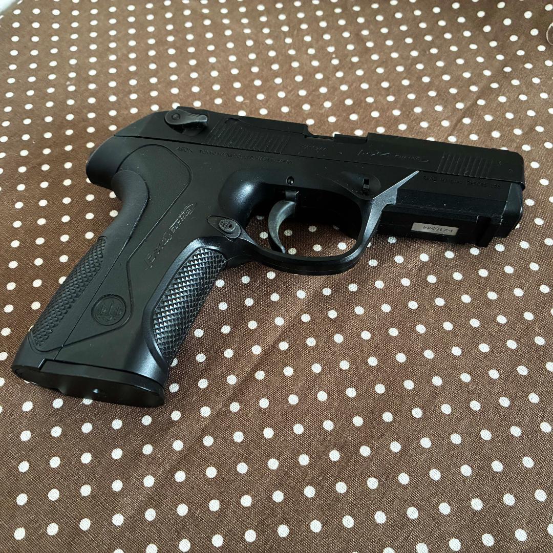 東京マルイ　ガスブローバック　PX4　エアガン　ガス漏れなし　中古品