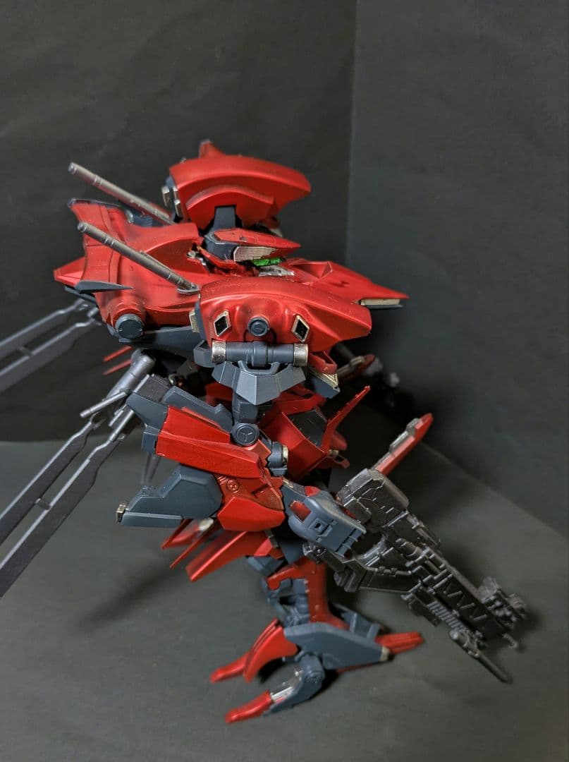 アーマードコア　プラモデル　クラースナヤ　塗装完成品