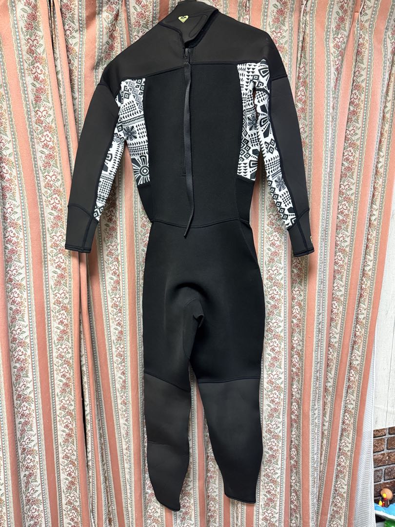 ROXY ウエットスーツ　2ミリ　Lサイズ