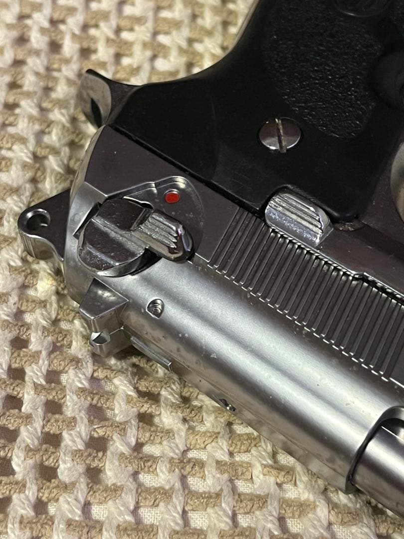 東京マルイ　M92F クロームステンレス