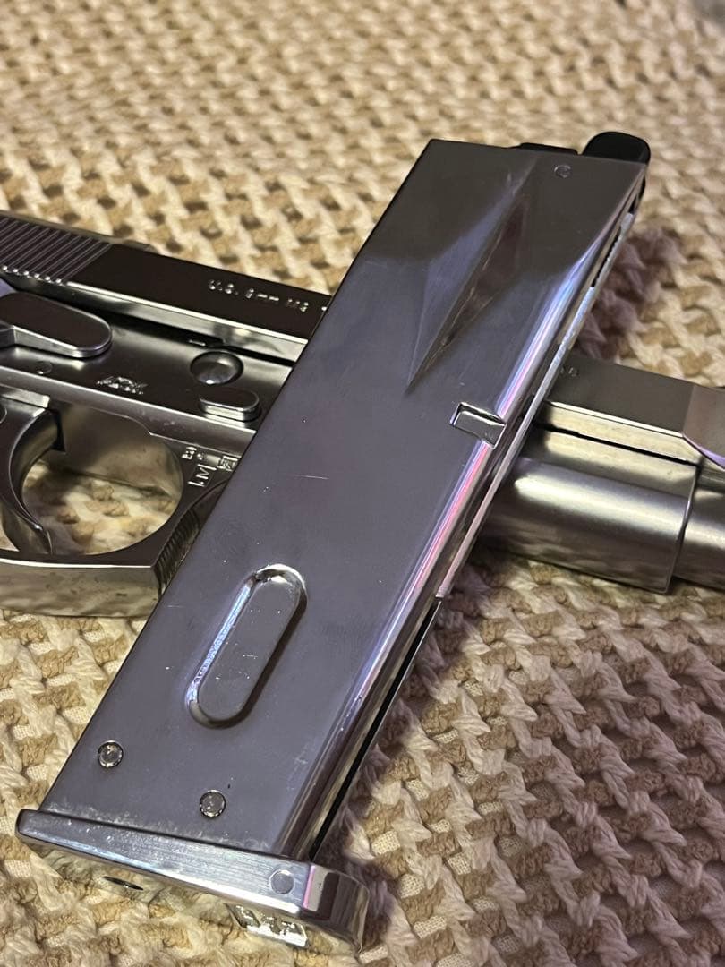 東京マルイ　M92F クロームステンレス