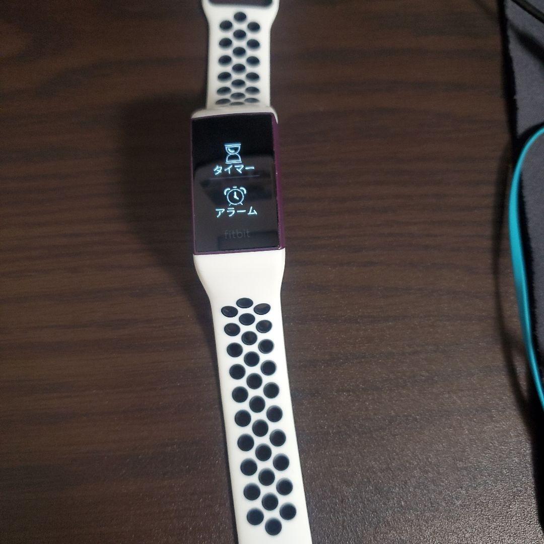スマートウォッチ フィットビットチャージ4
