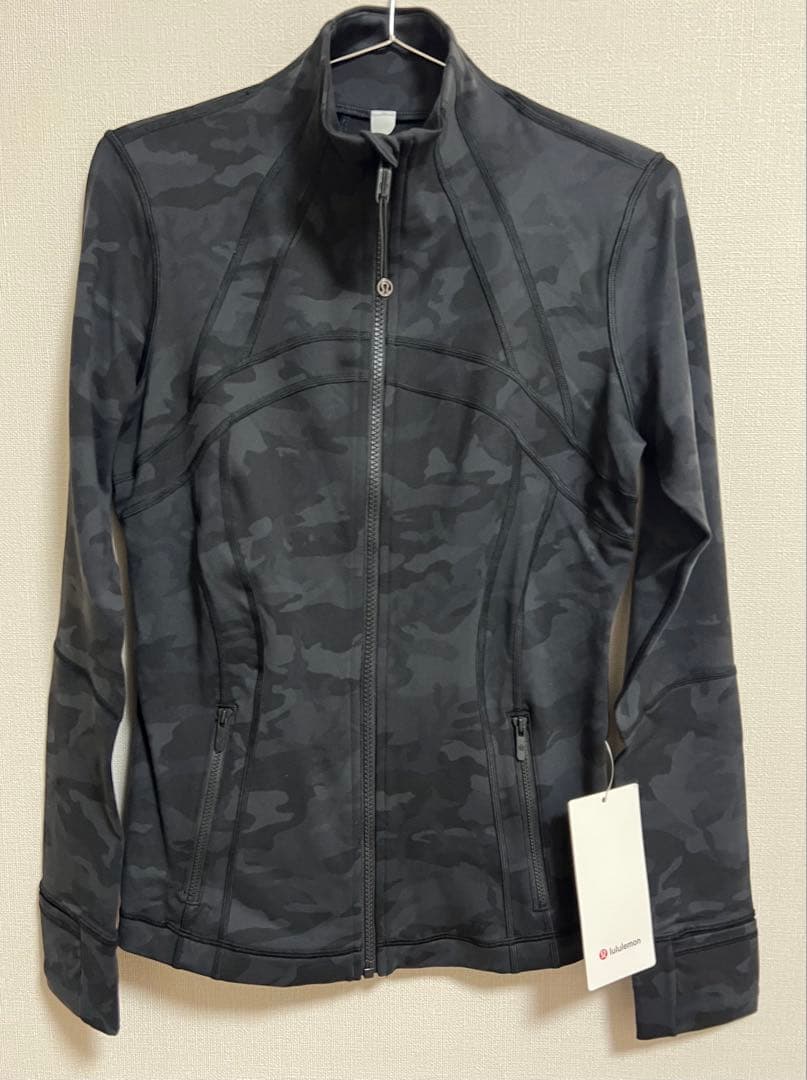 新品タグ付き　Lululemon Define Jacket Luon カモ 6