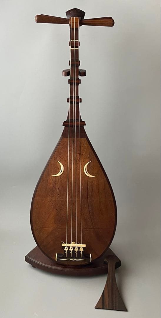 筑前琵琶　撥・架台付属