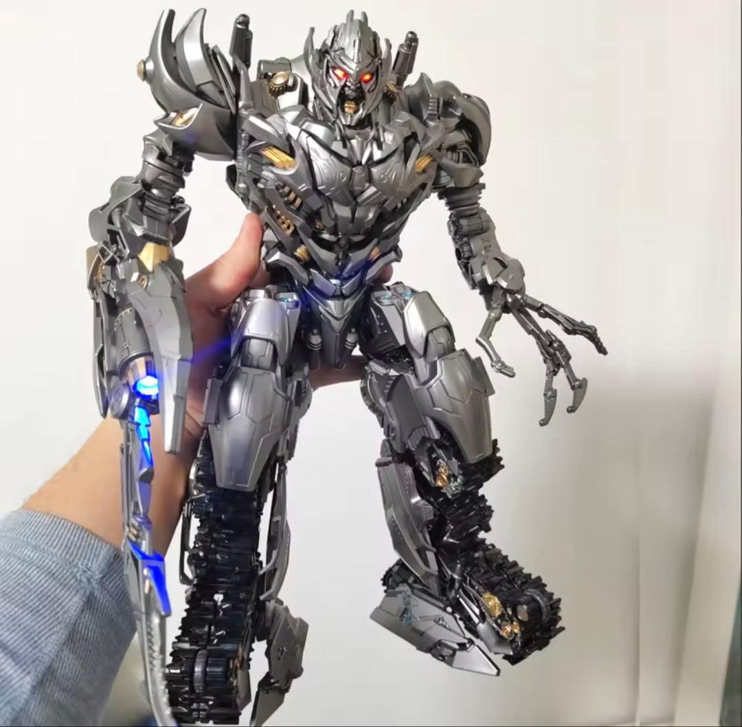 トランスフォーマー　transformer メガトロン　ビッグサイズ　フィギュア