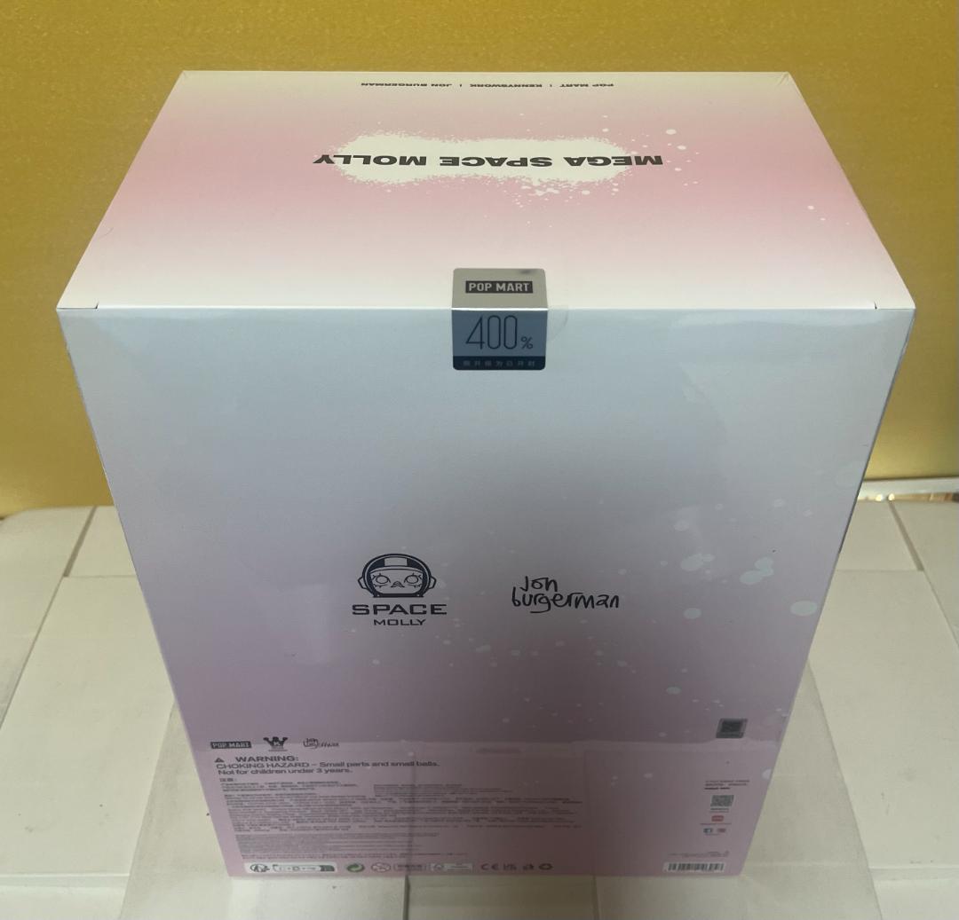 ポップマート メガスペースモリー 400% ジョン・バーガーマン シュリンク付