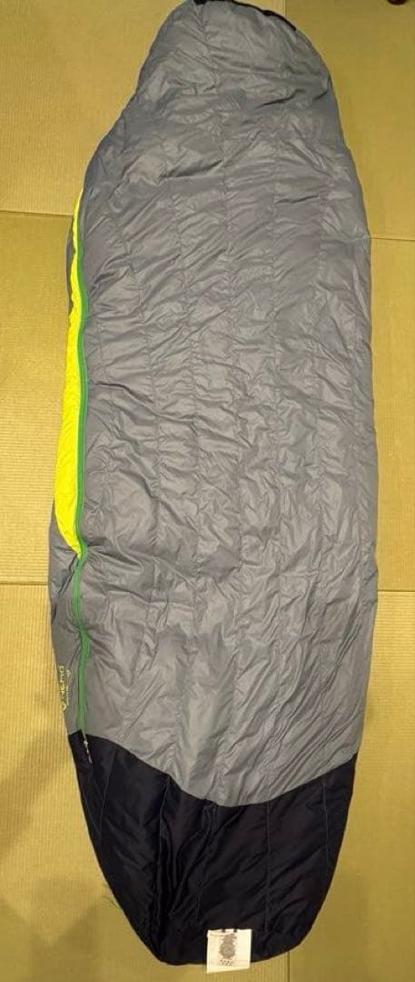 ニーモイクイップメント ディスコ 30 寝袋