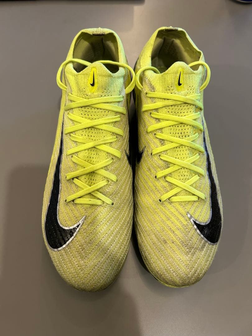 NIKE マーキュリアルヴェイパー16エリート