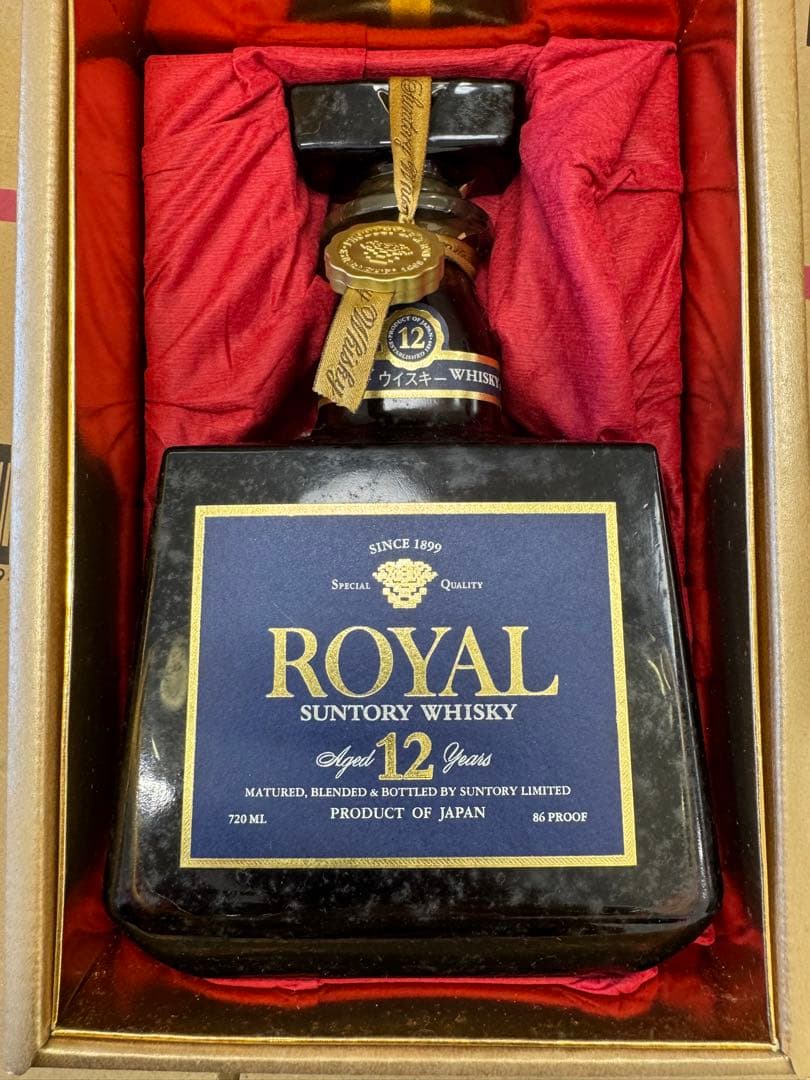 ウイスキー  12 Years Suntory Whisky 720ml