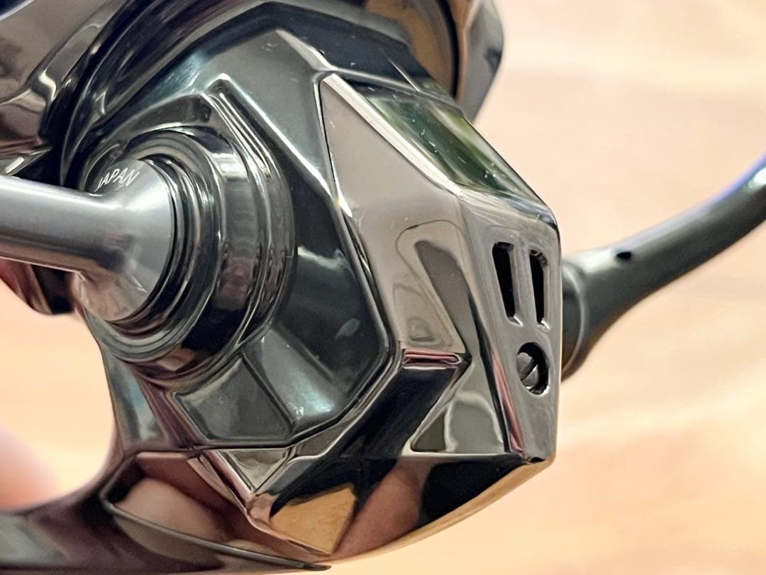 【美品】SHIMANO 22ステラ　C2000SHG MTCWリールスタンド