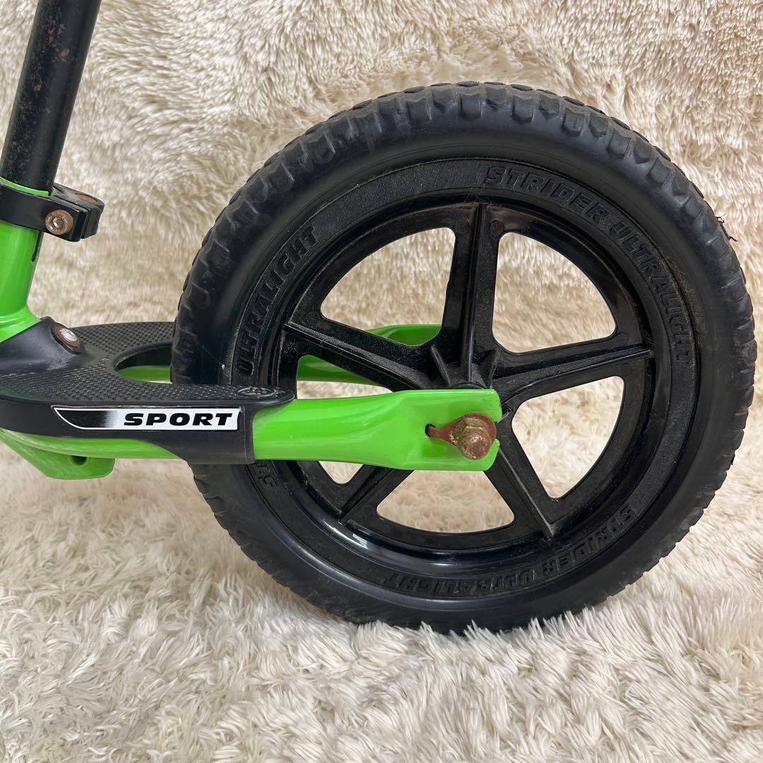 STRIDER SPORTS 12inch ストライダー グリーン スタンド付き