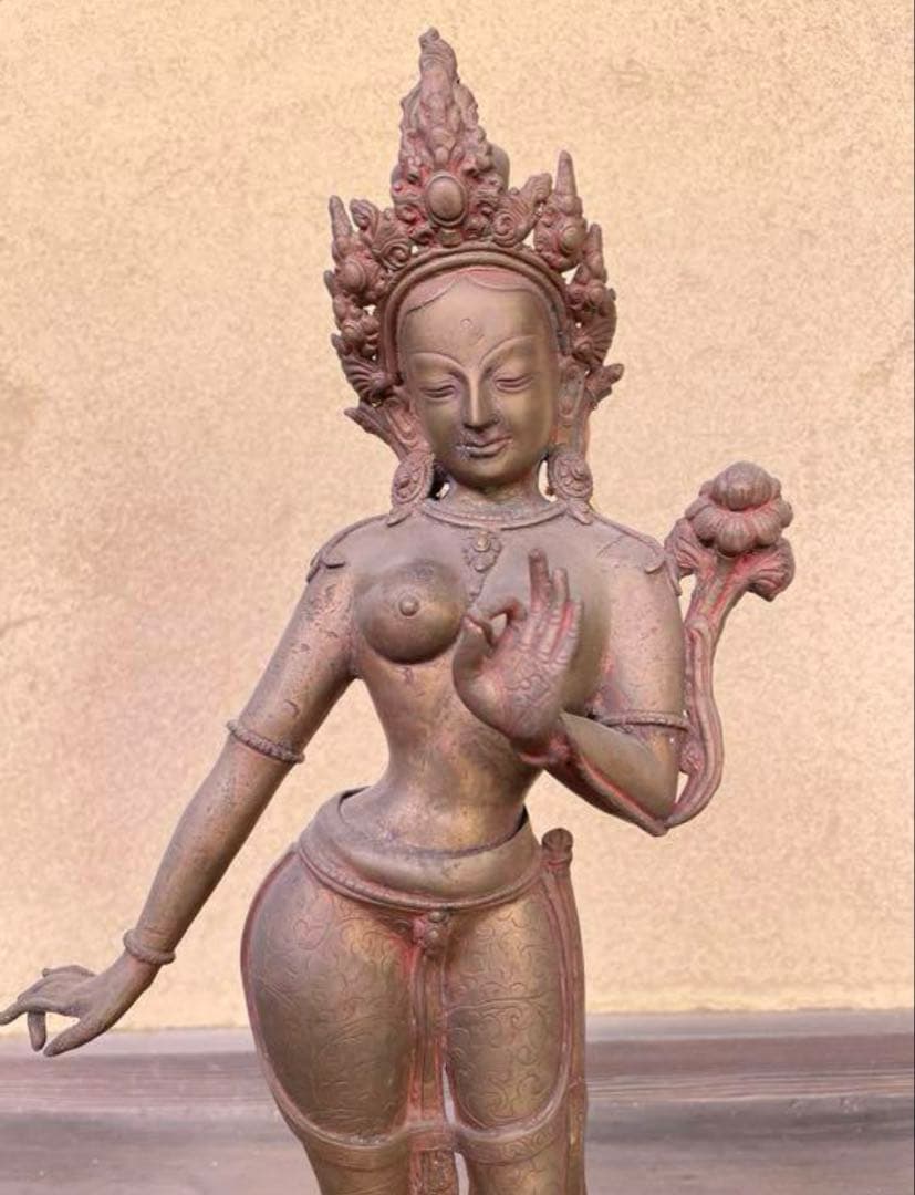 チベット女神像　銅製の仏像　42cm アンティーク　骨董