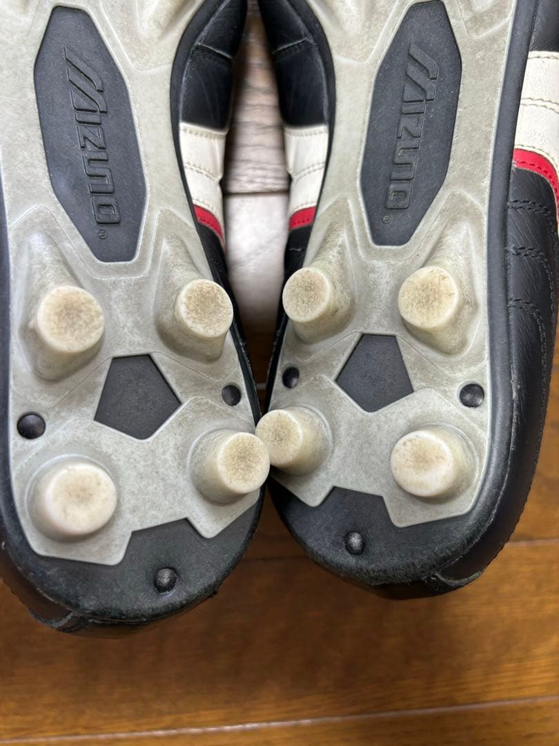 ミズノ限定品モレリアZEROサッカーシューズ ブラック/ホワイト28.0cm