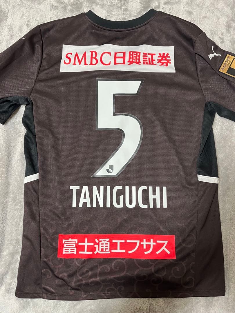 【値下げ承ります】川崎フロンターレTANIGUCHI 5 L size