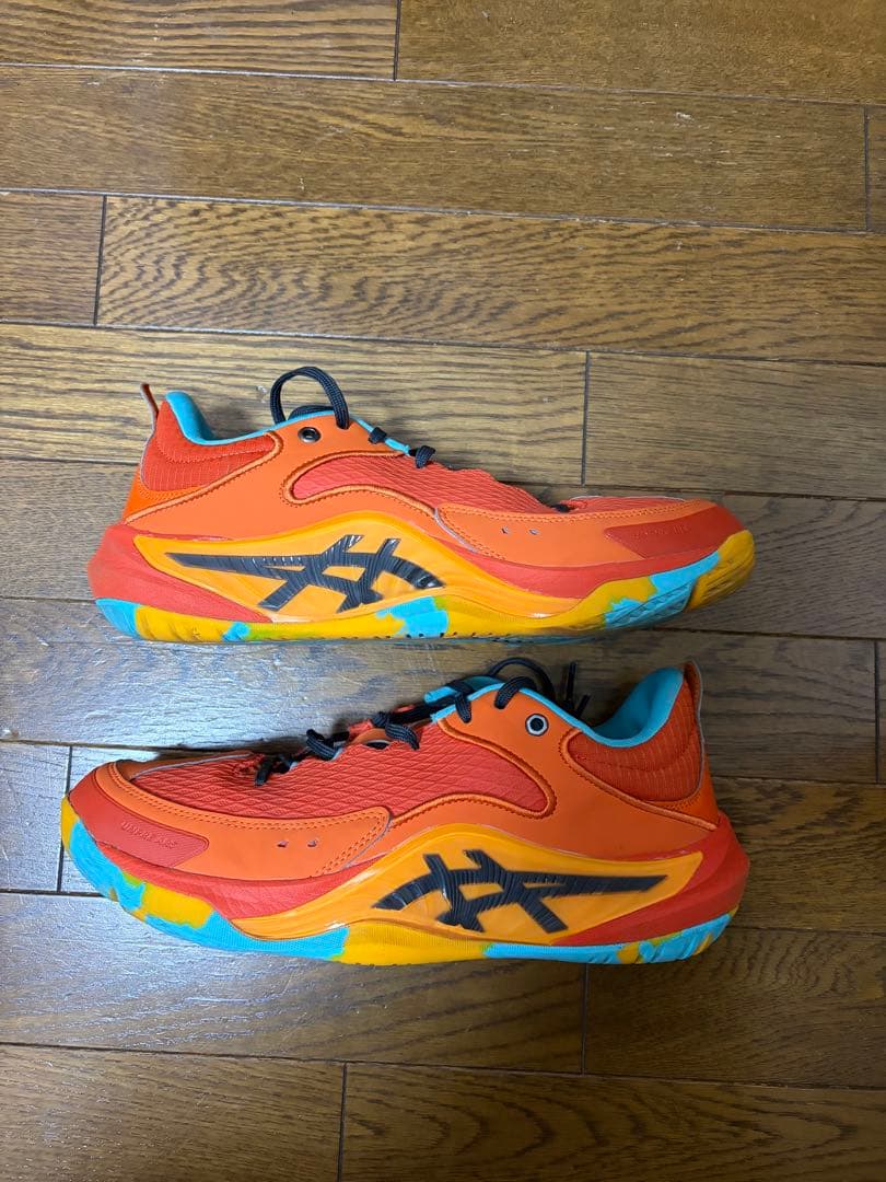 アシックス　アンプレアルスLOW3