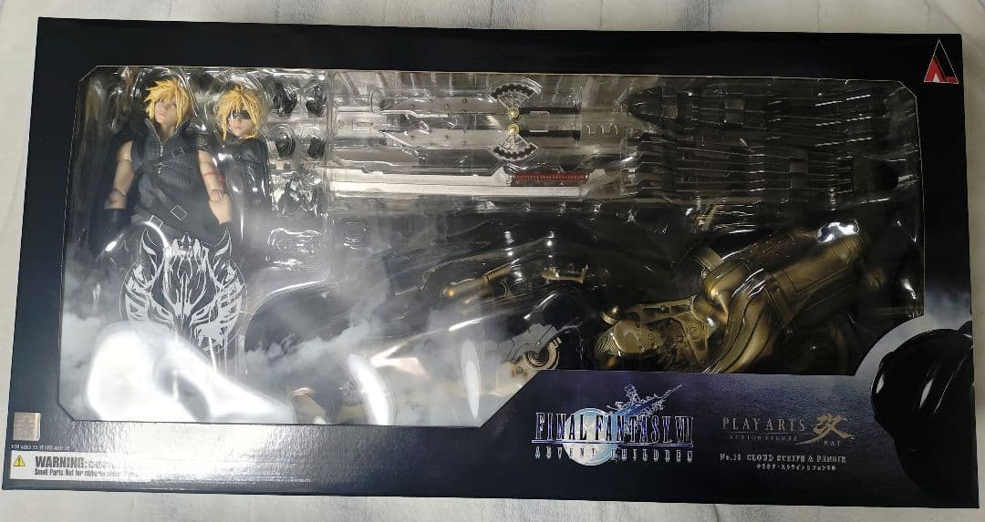 プレイアーツ改 クラウド・ストライフ&フェンリル