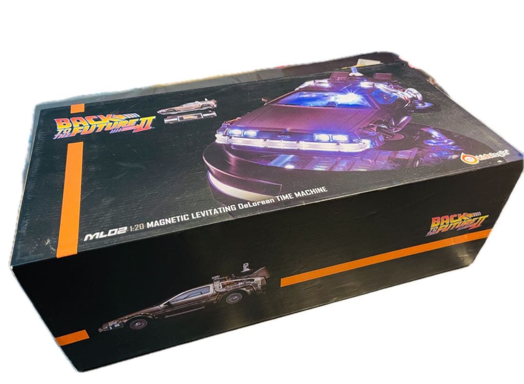 キッズロジック Magnetic Floating デロリアン 1/20