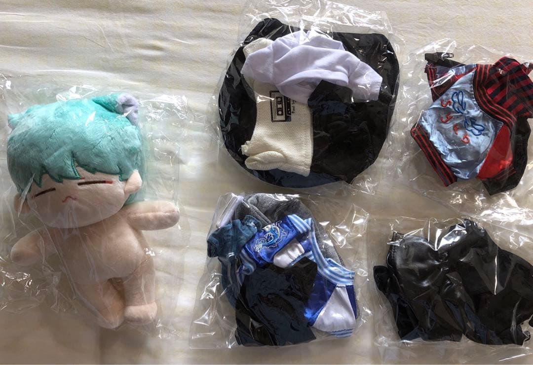 ユンギ ぬいぐるみ 20cm suga