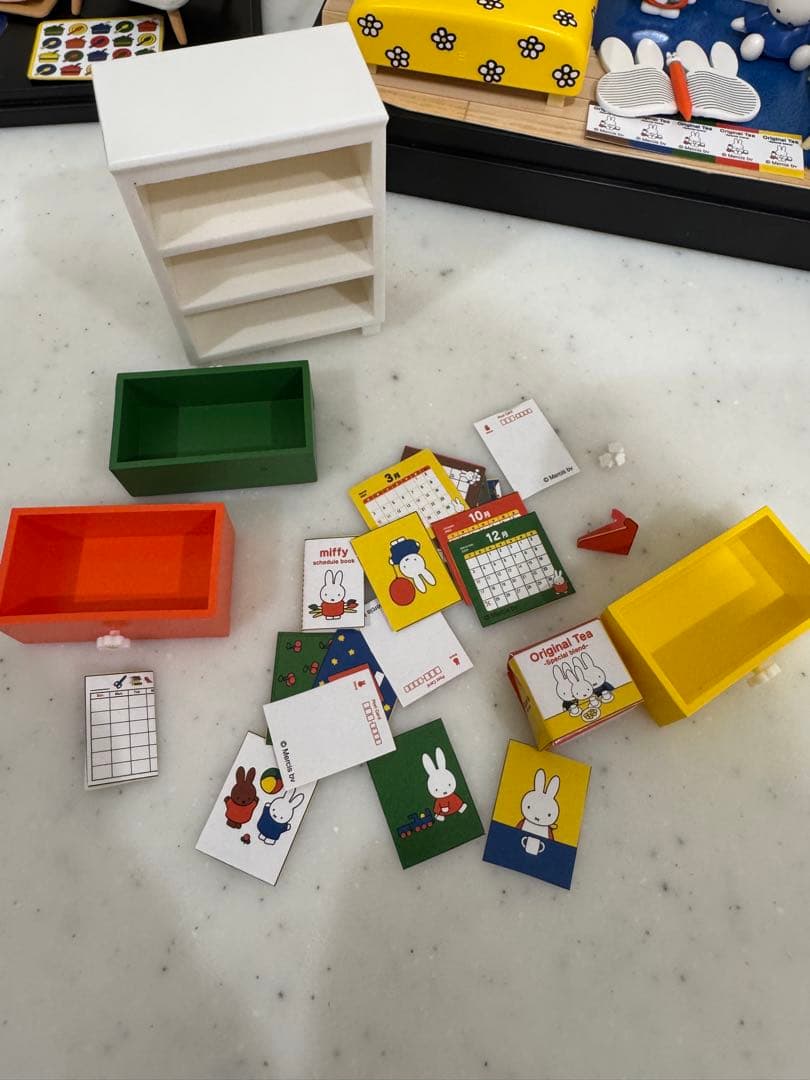 miffy room ミッフィーのいる生活 全8種類 ミニチュア家具/リーメント