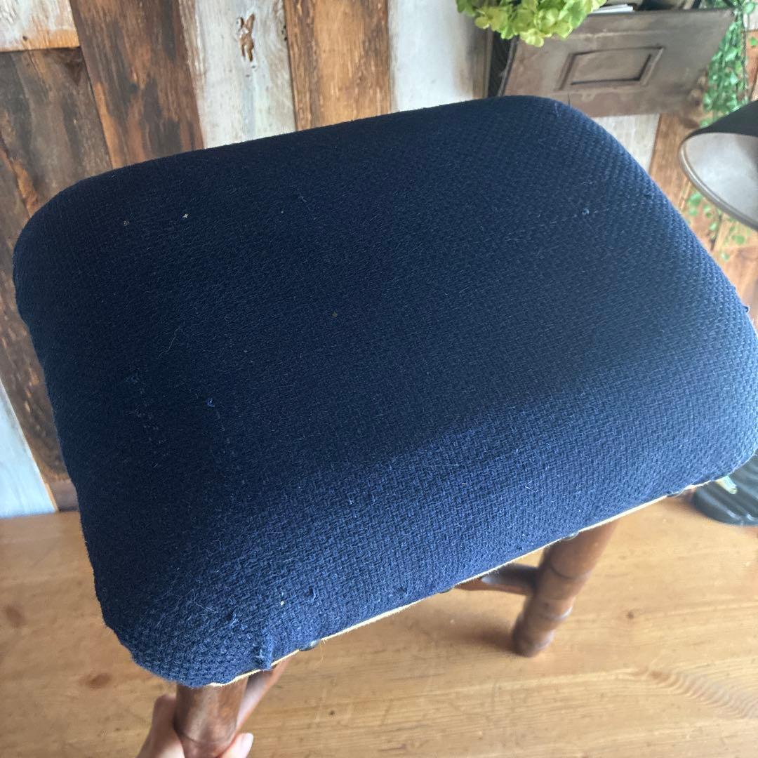 ネイビー布製クッションスツール　アンティーク　古家具　レトロ