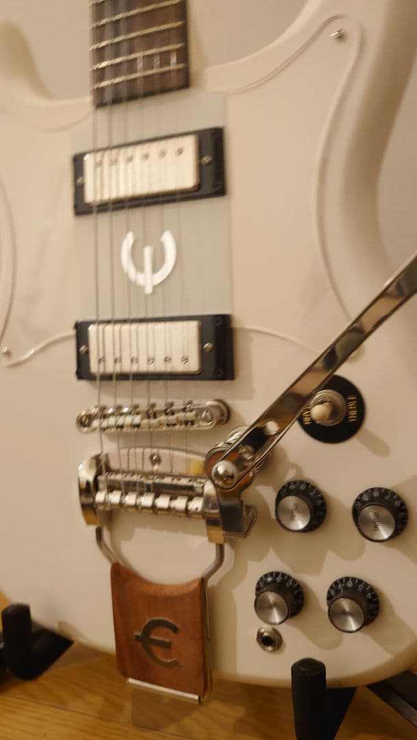 エピフォン　クレストウッドカスタム