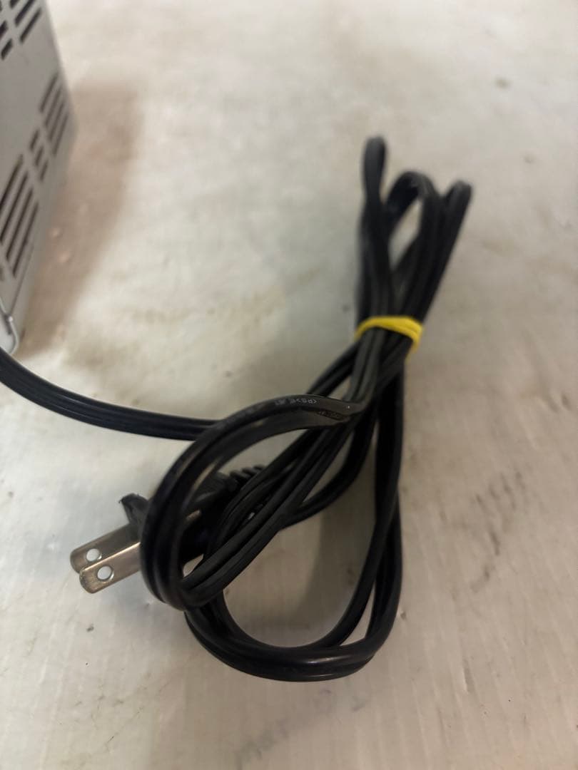 TI-20 カシムラ　変圧器 100V/230V total1500VA