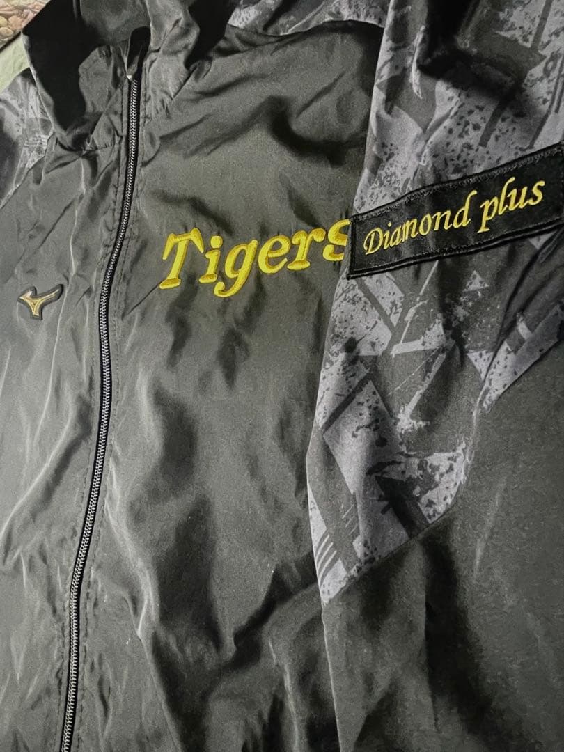 阪神タイガース ダイヤモンドプラス ウインドブレーカー 上下セット サイズS