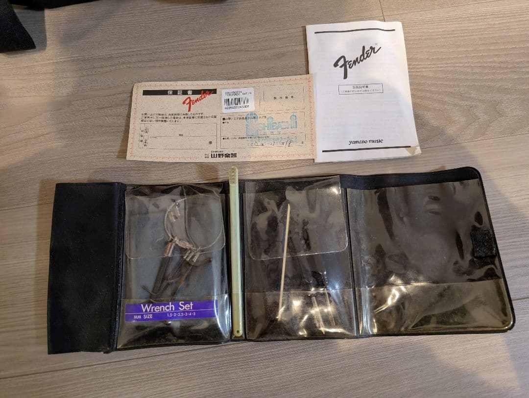 M*E様 希少保証書ありFender TORONADO エレキギター ジャンク品