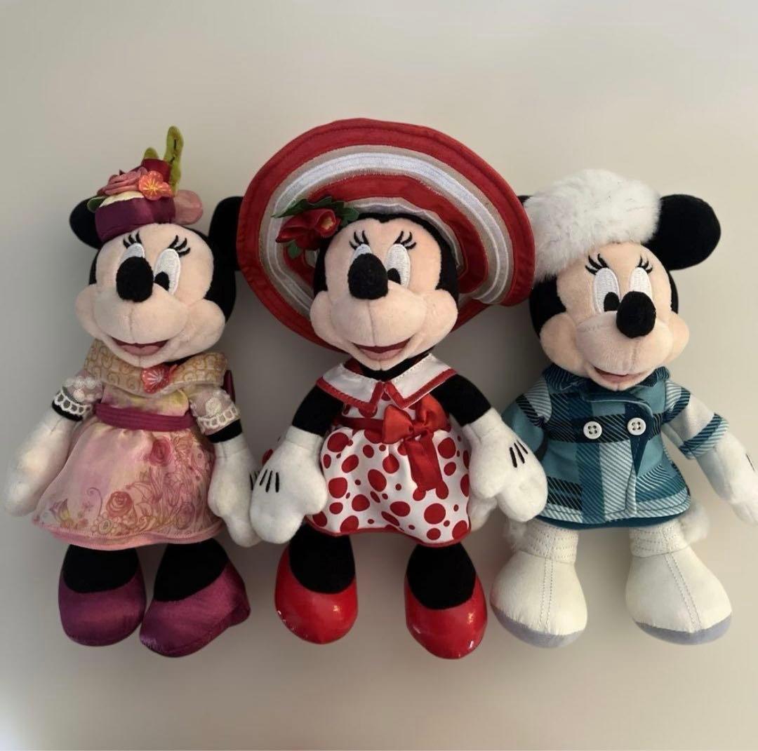 ミニーのスタイルスタジオ ぬいぐるみバッジ　春夏冬