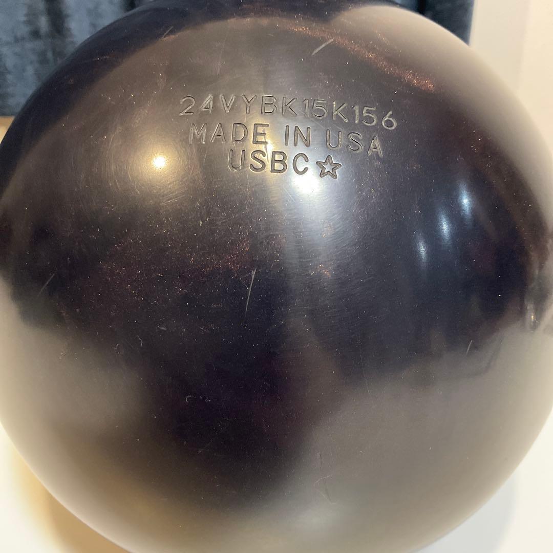 フィジックスブラックアウト　15p サムレス　ボウリングボール　ストーム