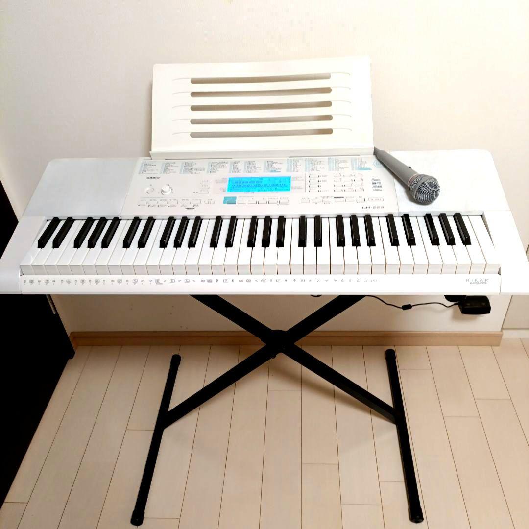 CASIO LK-223 光ナビゲーション 電子キーボード 61鍵 スタンド付き