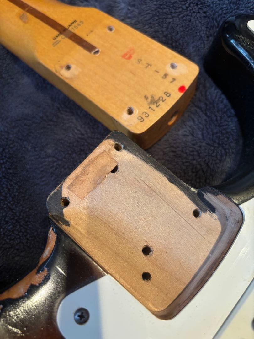 ☆*様 Fender Japan ST57-90 〜6月末迄