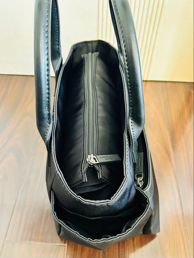 未使用 現行モデル MASTER BUNNY EDITION カートバッグ