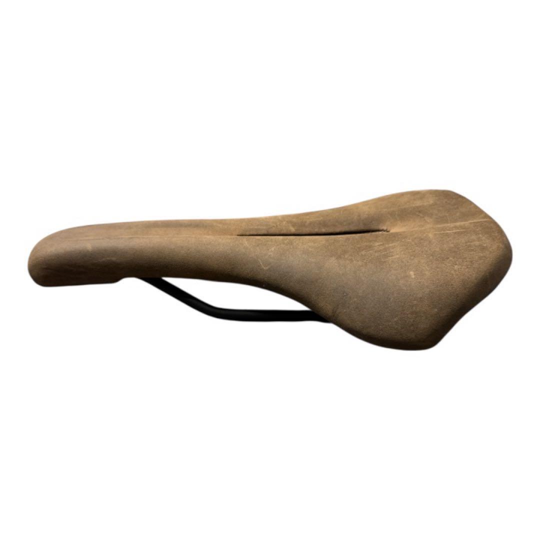 スペシャライズド　革サドル　Phenom Anza レザー　ブラウン　143
