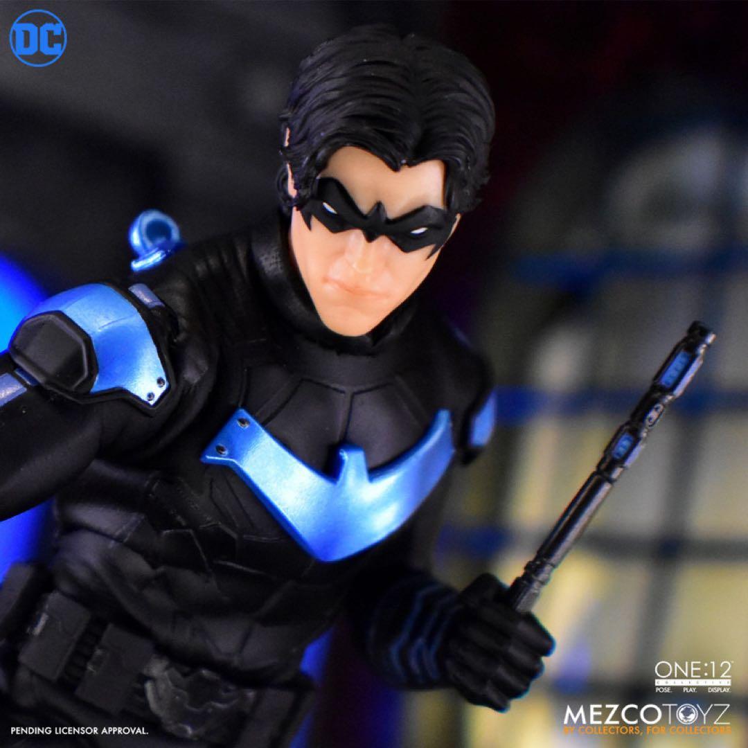 mezco メズコ ナイトウィング nightwing アクションフィギュア