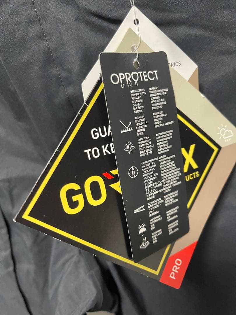 オークリー ゴアテックススノーボードウエアジャケットパンツ