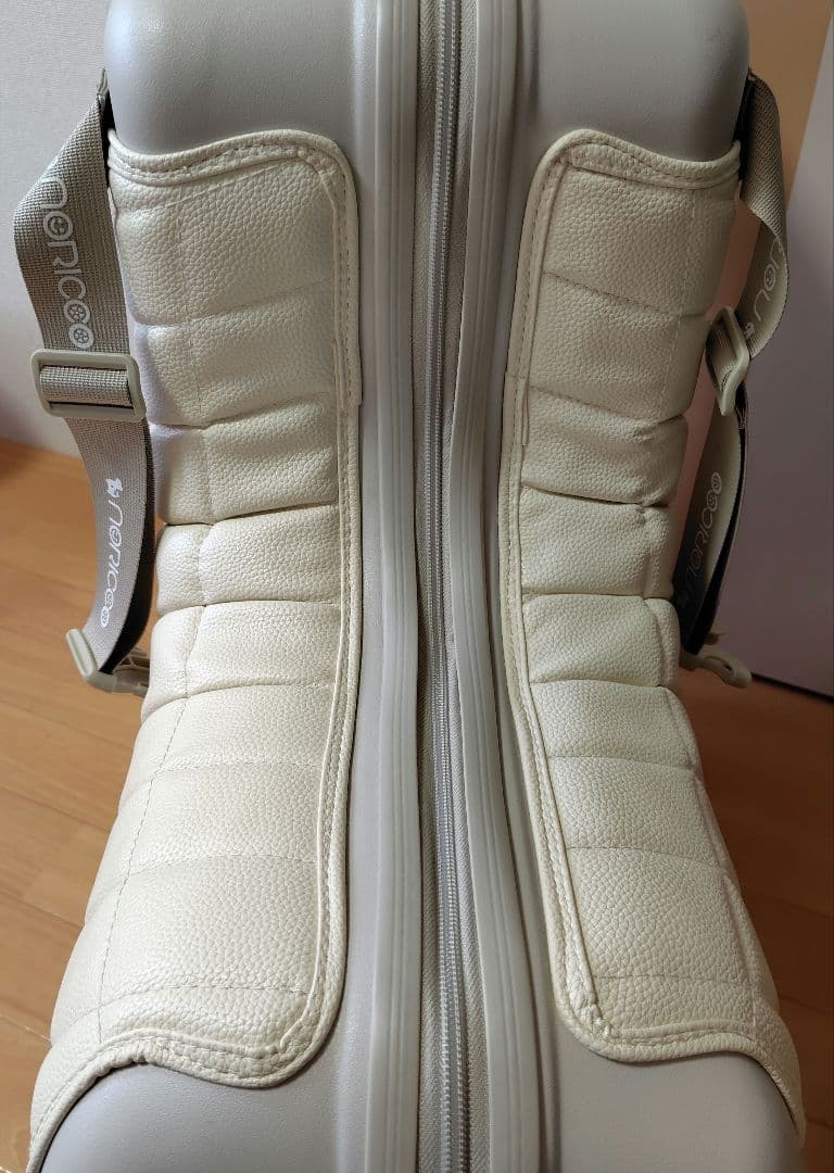 NORICCO ノリッコ　おしり痛くないクッション付 子供乗れるスーツケース